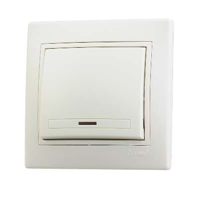 images/stories/virtuemart/product/ctlg_rsz/lezard/193140