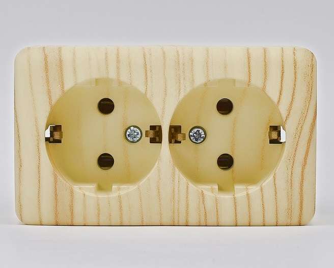 images/stories/virtuemart/product/ctlg_rsz/lezard/536597