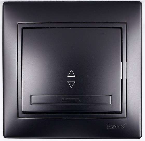 images/stories/virtuemart/product/ctlg_rsz/lezard/537304