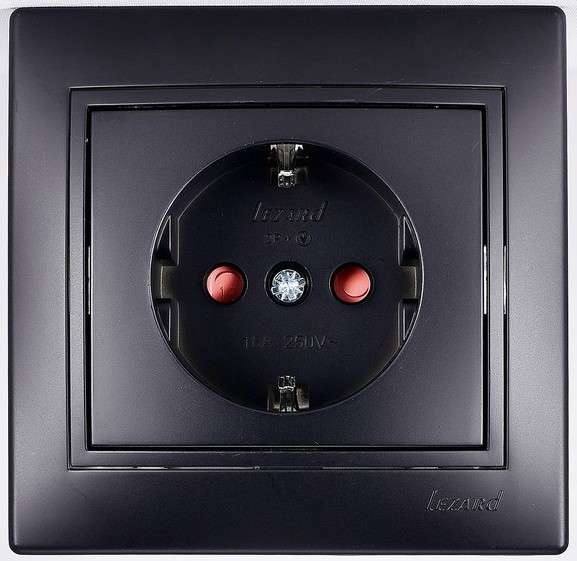 images/stories/virtuemart/product/ctlg_rsz/lezard/537315